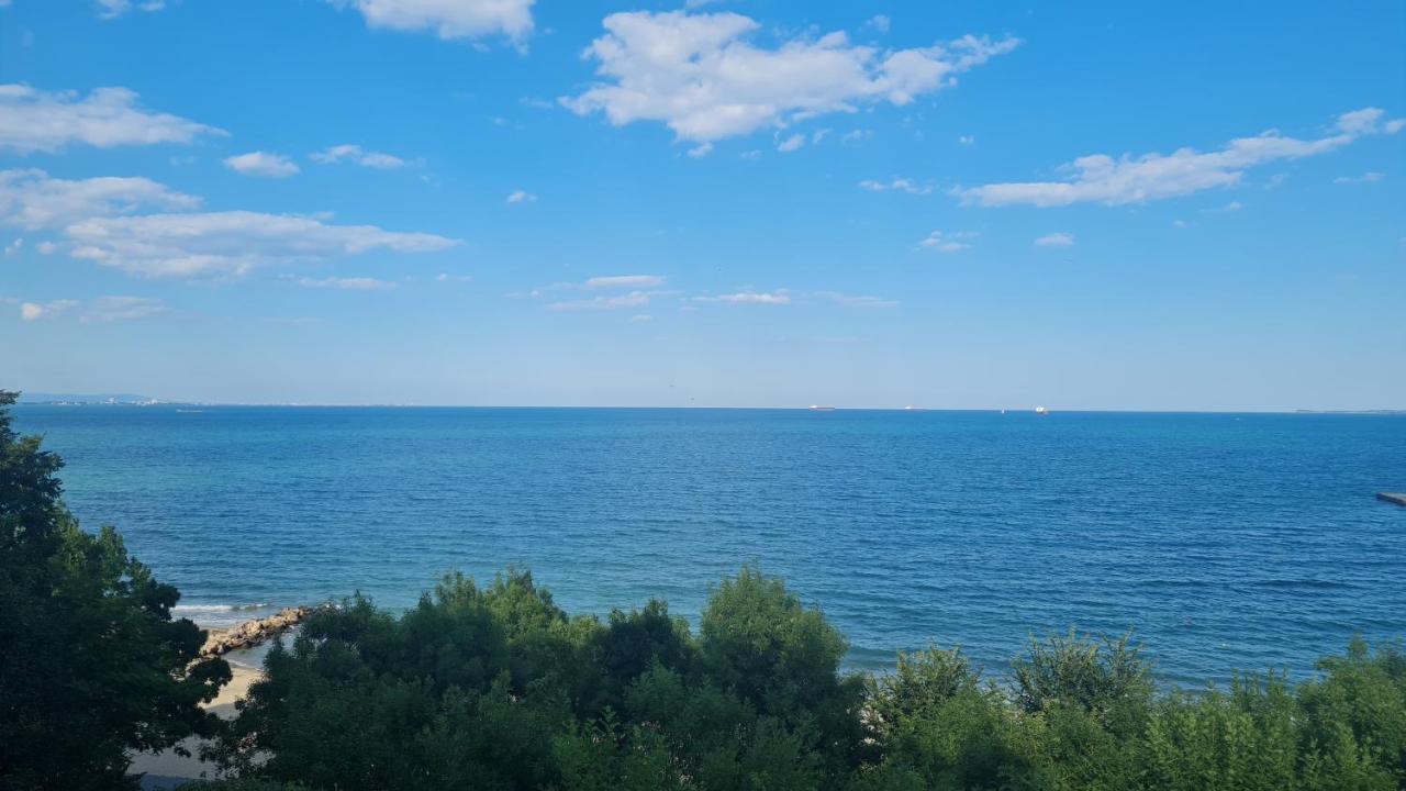 Apartment Lazur By The Sea Ravda Esterno foto
